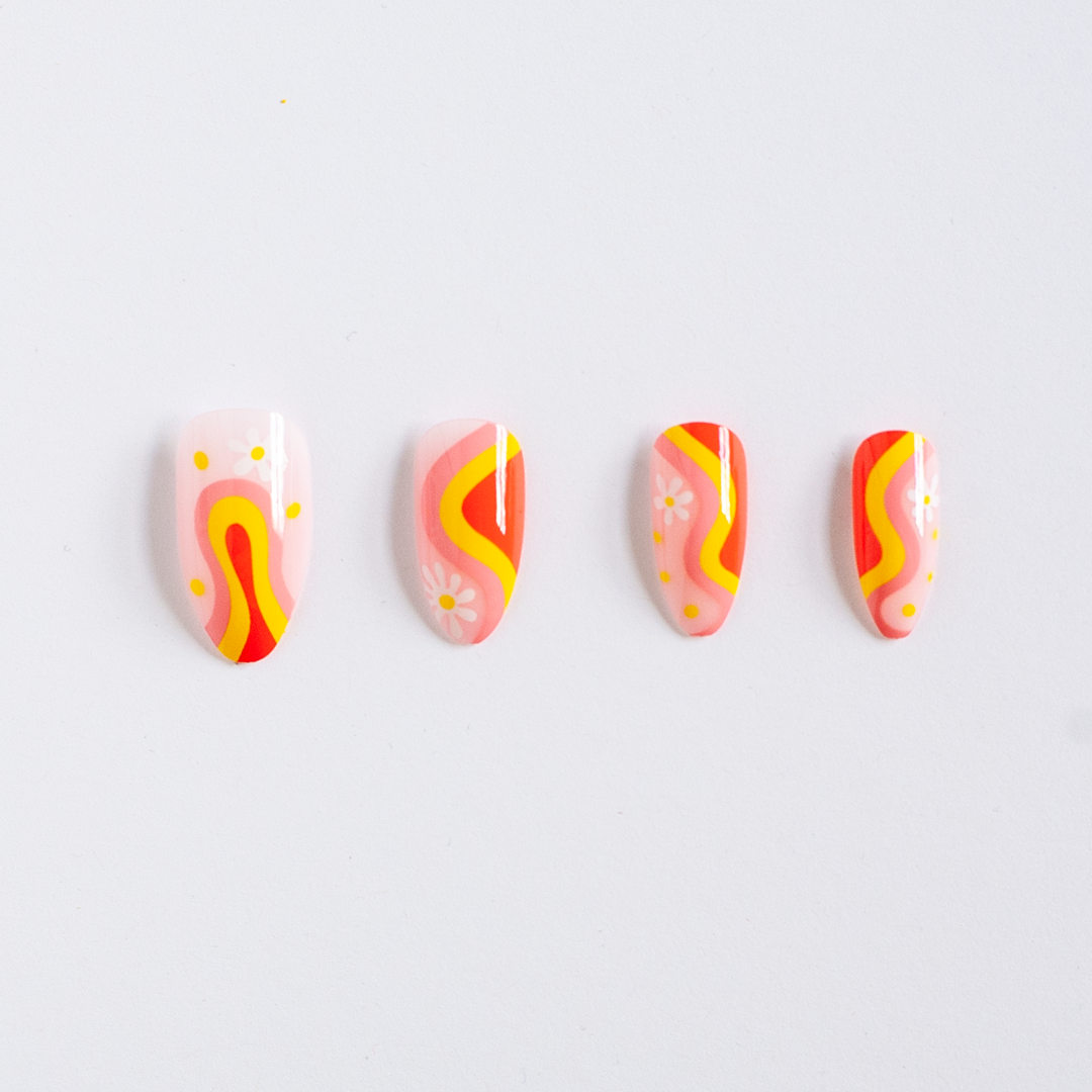 Summer Daze Press On Nail Set