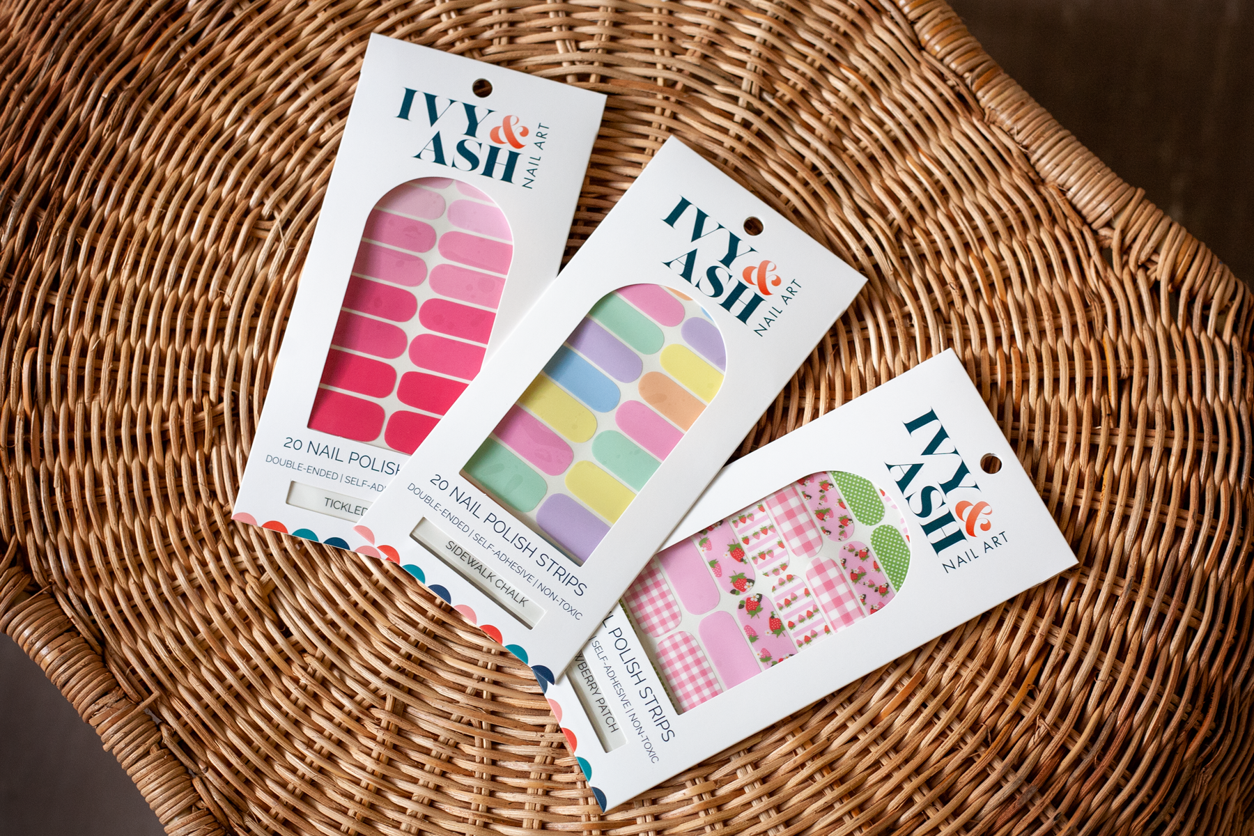 Strawberry Patch Nail Wrap Set